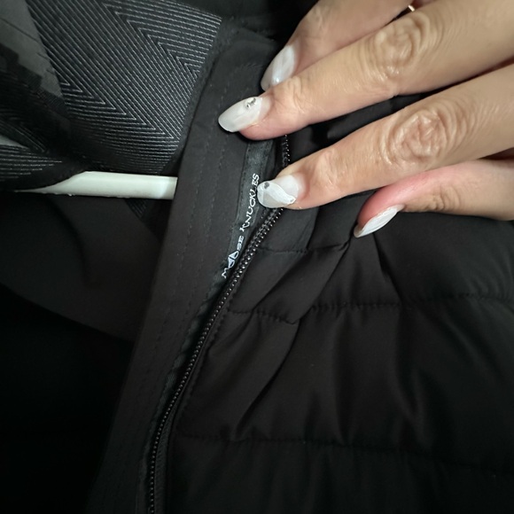 Moose Knuckles black down jacket womens size S - Picture 3 of 5